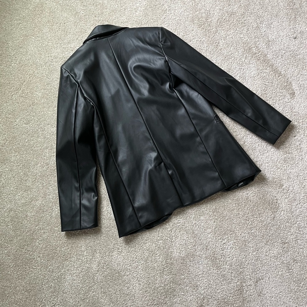 A New Day Women's Black Faux Leather Blazer NWT Size XS - Picture 2 of 5